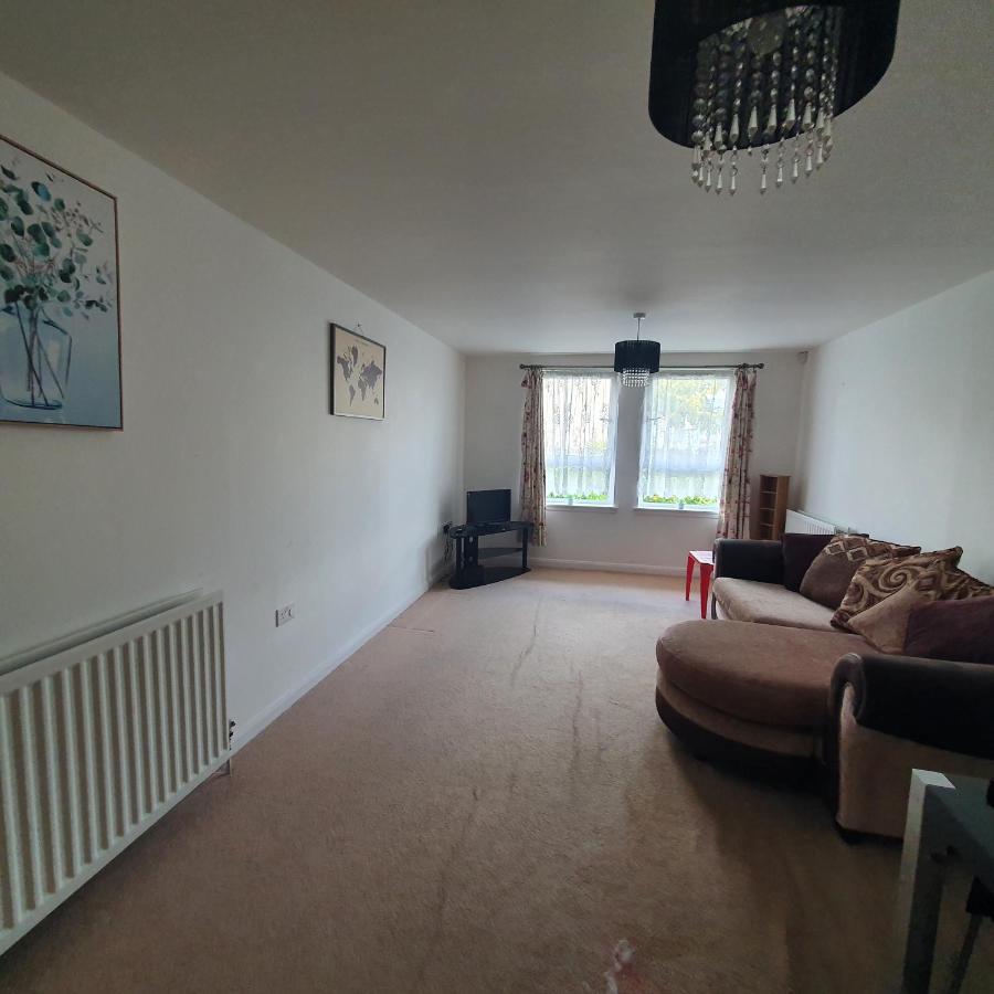 2-Bedroom Back Hilton Area Apartment - Ground Floor, Aberdeen City Center Экстерьер фото